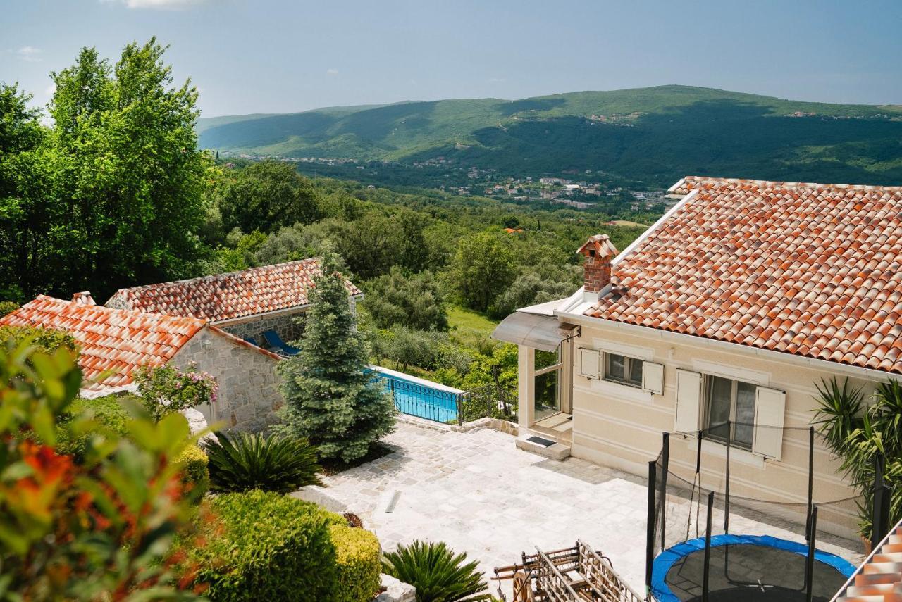 Villa Dub Kotor Luaran gambar