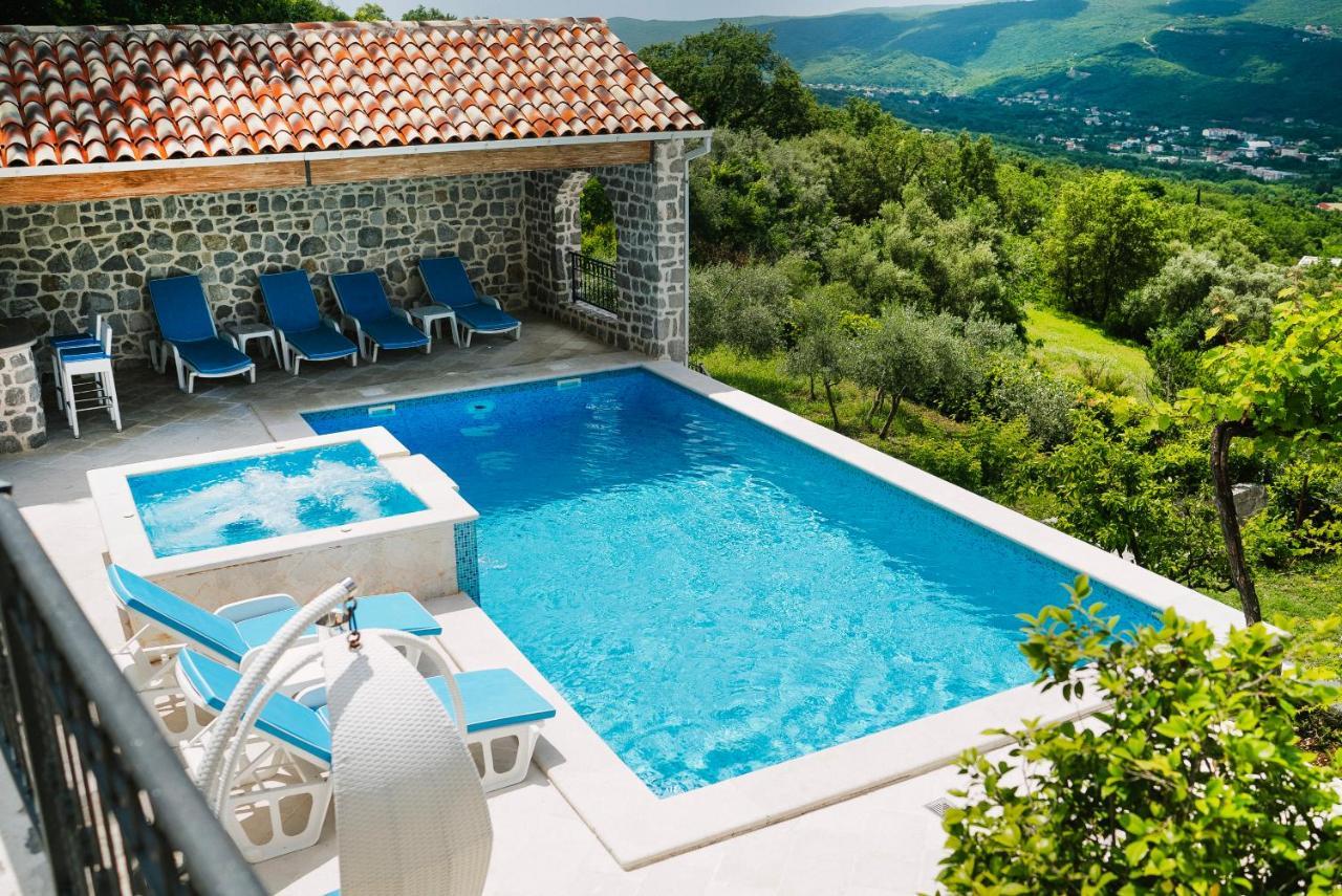 Villa Dub Kotor Luaran gambar