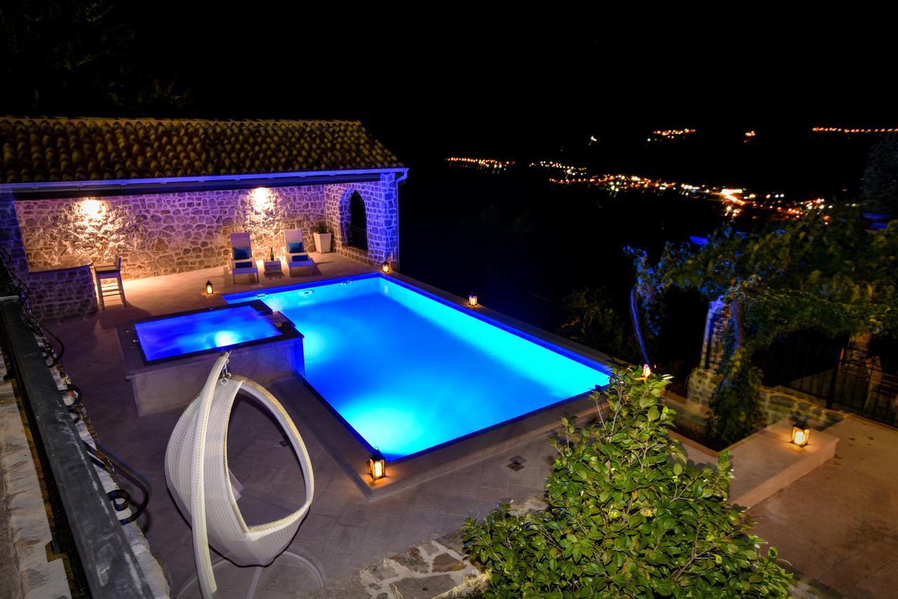 Villa Dub Kotor Luaran gambar